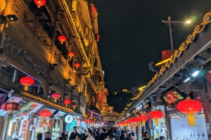 川渝2关联病例是同事：曾同桌宵夜〃川渝互怼
